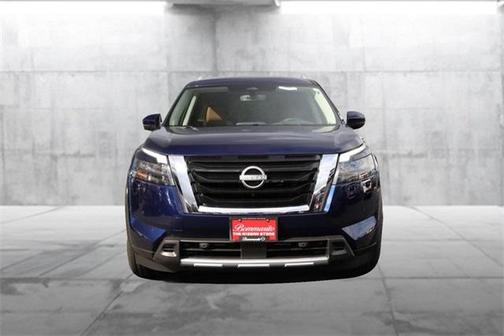 2025 Nissan Pathfinder Platinum 4WD