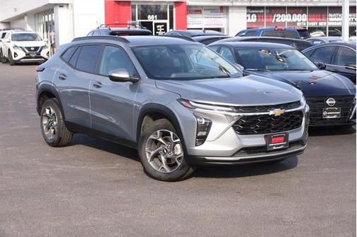 2025 Chevrolet Trax LT