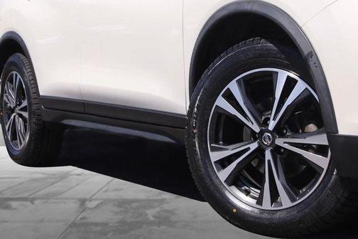 Pearl White 2020 Nissan Rogue SV