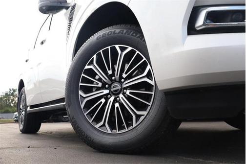 2026 Nissan Armada Platinum