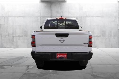 2025 Nissan Frontier S