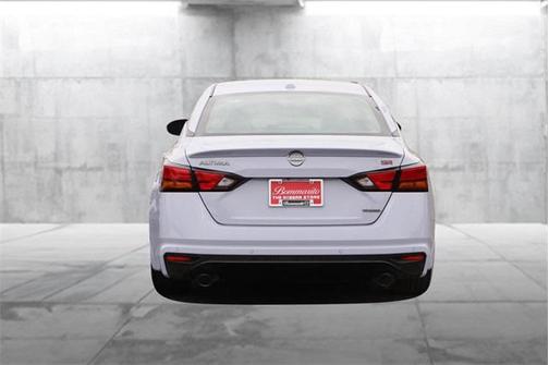 2024 Nissan Altima SR VC-Turbo FWD