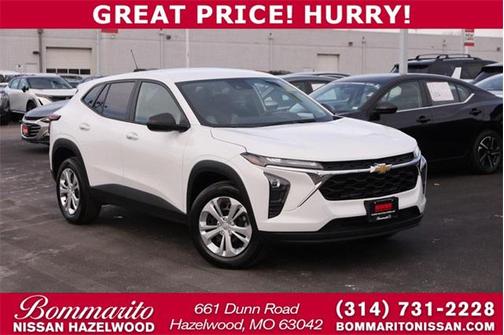 2025 Chevrolet Trax LS