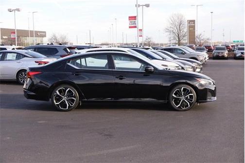2024 Nissan Altima SR FWD