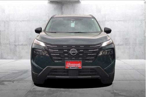 Obsidian 2026 Nissan Rogue Dark Armor