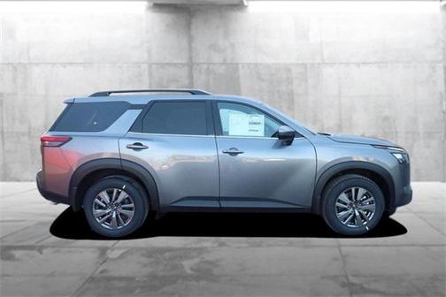 2025 Nissan Pathfinder SV 4WD