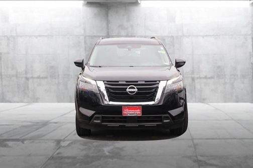 Super Black 2025 Nissan Pathfinder SV FWD