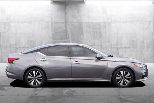Gun Metallic 2021 Nissan Altima 2.5 SL