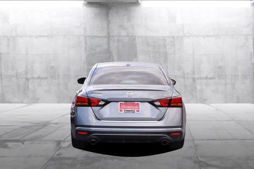 Gun Metallic 2021 Nissan Altima 2.5 SL