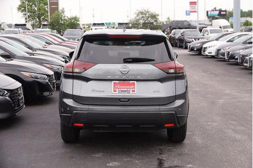 Gun Metallic 2025 Nissan Rogue SV