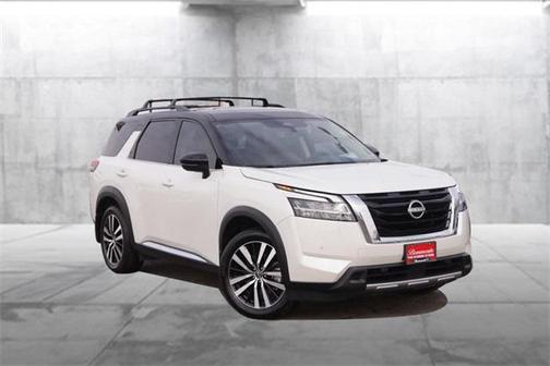 2024 Nissan Pathfinder Platinum FWD