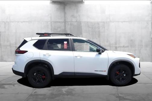 2025 Nissan Rogue Rock Creek