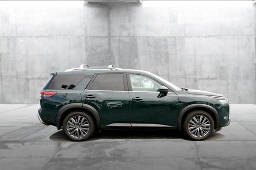 Green Pearl 2025 Nissan Pathfinder SL FWD