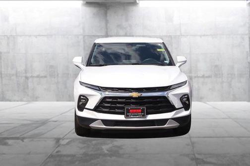Summit White 2025 Chevrolet Blazer 2LT