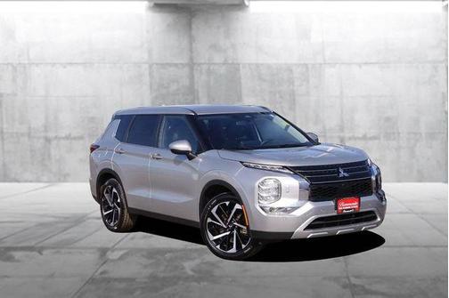 2024 Mitsubishi Outlander SE Black Edition S-AWC