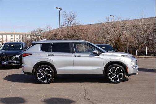 2024 Mitsubishi Outlander SE Black Edition S-AWC