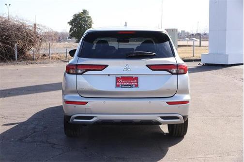 2024 Mitsubishi Outlander SE Black Edition S-AWC