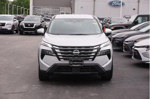 Brilliant Silver Metallic 2025 Nissan Rogue SV