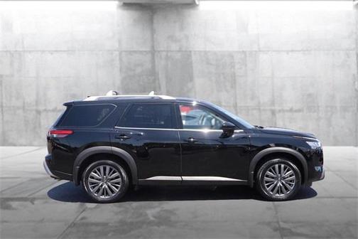 2024 Nissan Pathfinder SL 4WD
