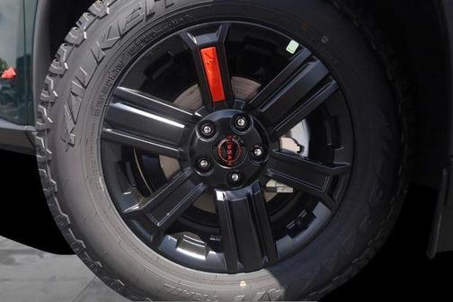 Obsidian 2026 Nissan Rogue Rock Creek