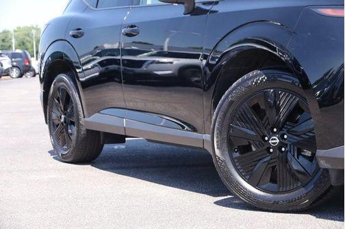 Super Black 2025 Nissan Murano SV