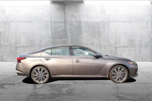 2025 Nissan Altima 2.5 SL