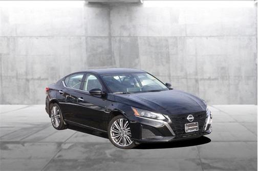 2025 Nissan Altima 2.5 SL