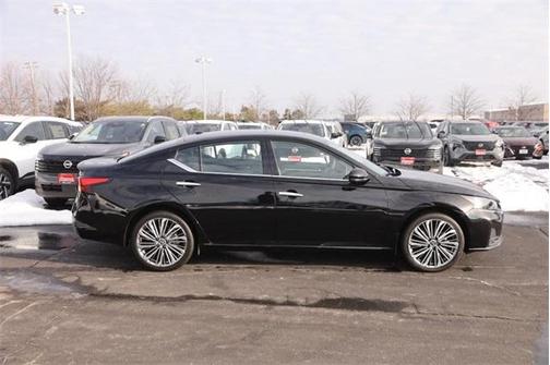 2025 Nissan Altima 2.5 SL