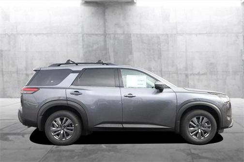 2025 Nissan Pathfinder SV 4WD