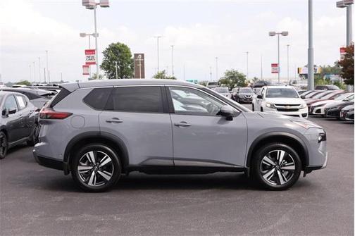 2024 Nissan Rogue SL