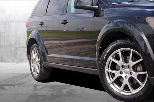 Pitch Black Clearcoat 2015 Dodge Journey R/T