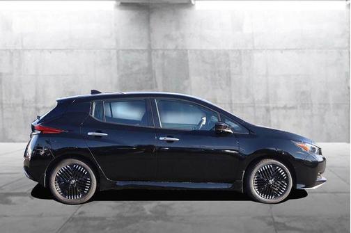 2024 Nissan Leaf SV PLUS