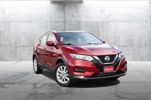 2022 Nissan Rogue Sport SV