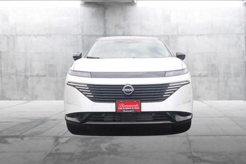 White Pearl 2026 Nissan Murano Platinum
