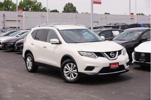 Pearl White 2015 Nissan Rogue SV