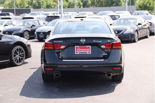 Super Black 2020 Nissan Altima 2.5 SL