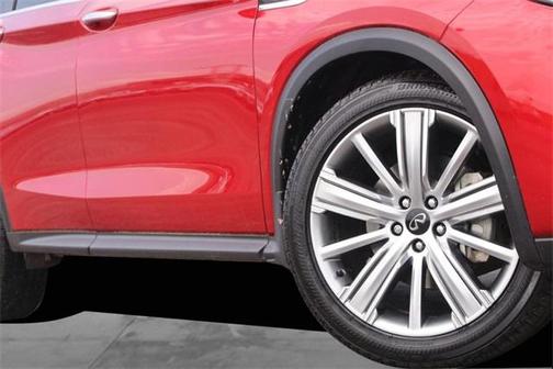 2022 INFINITI QX50 SENSORY