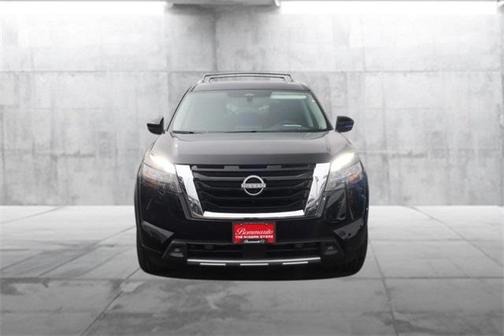 2025 Nissan Pathfinder Platinum 4WD
