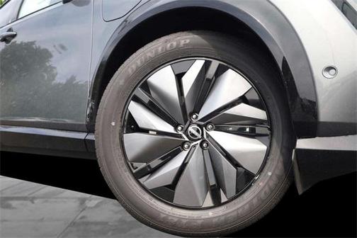 2025 Nissan ARIYA PLATINUM+