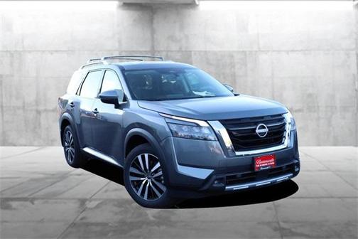2025 Nissan Pathfinder Platinum 4WD