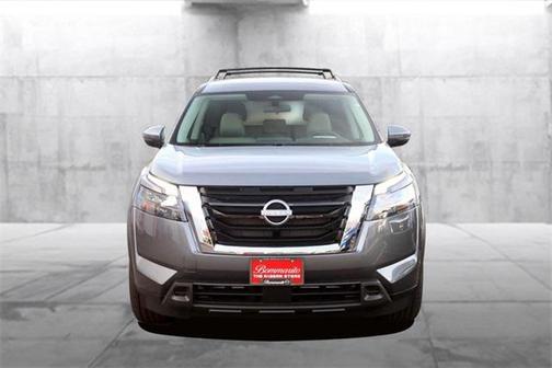 2025 Nissan Pathfinder SV 4WD