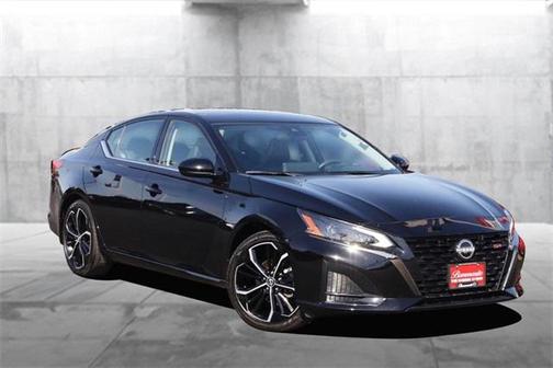 2024 Nissan Altima SR FWD
