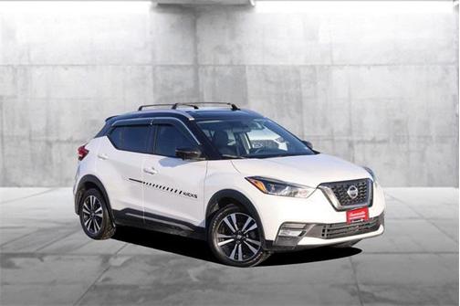 2019 Nissan Kicks SR