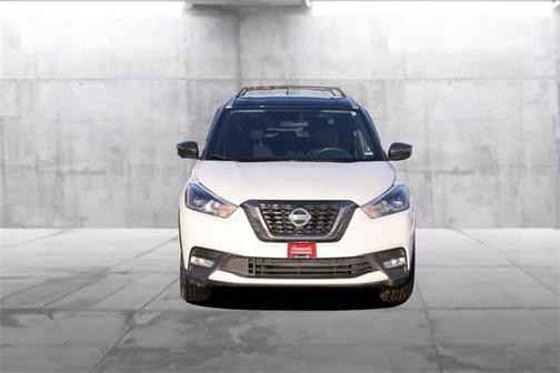 2019 Nissan Kicks SR