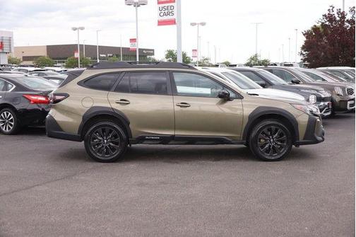 Autumn Green Metallic 2025 Subaru Outback Onyx Edition