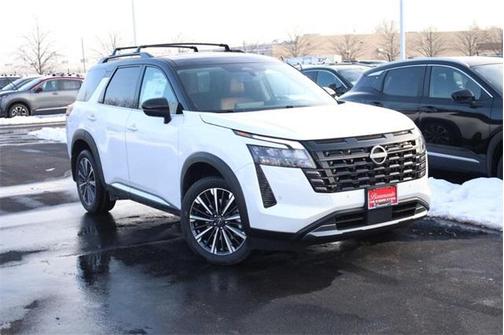 2026 Nissan Pathfinder Platinum