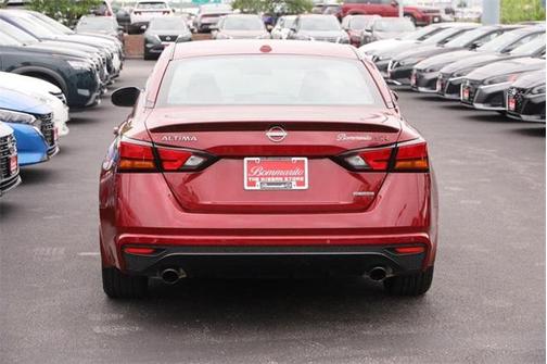 2024 Nissan Altima SR VC-Turbo FWD
