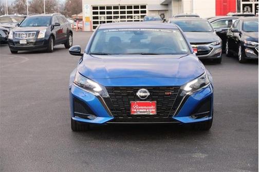 2025 Nissan Altima SR FWD