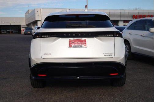 White Pearl 2025 Nissan ARIYA PLATINUM+