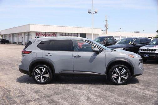 Boulder Gray 2025 Nissan Rogue SL